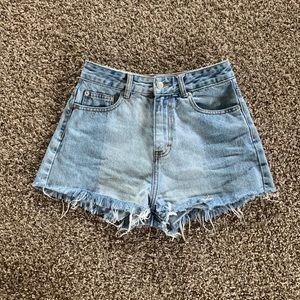 Light Wash Frayed Denim Mom Shorts